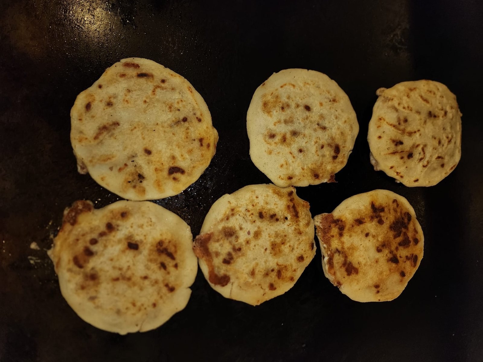 Pupusas recién hechas en Olocuilta Restaurant Las Vegas